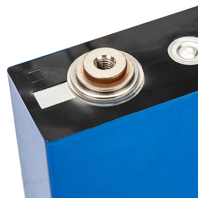 রিচার্জেবল 3.2 V 50ah LiFePO4 লিথিয়াম ব্যাটারি 4000 বার জীবন